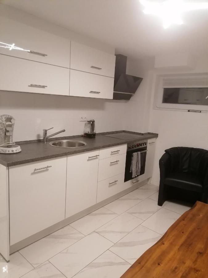 Schoene Einliegerwohnung In Гехінґен Екстер'єр фото